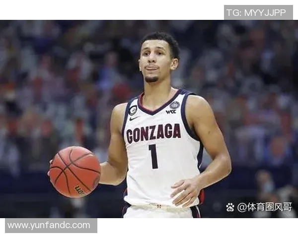 2018年NBA常规赛老鹰与快船精彩对决回顾与分析