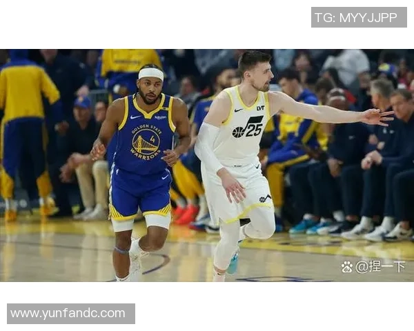 2021年NBA季后赛激战回顾太阳与爵士的精彩对决与战术分析