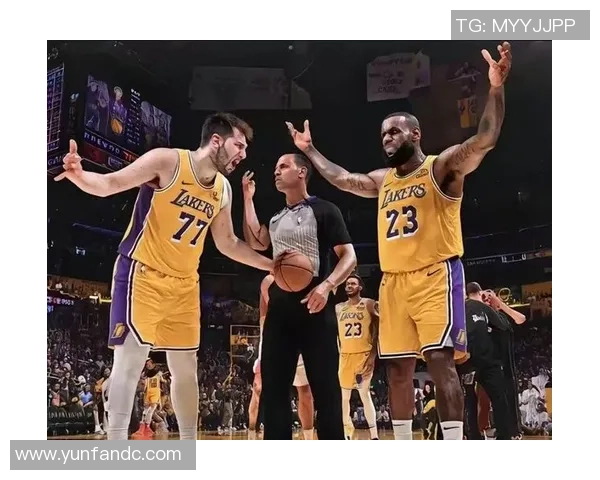 NBA总决赛湖人与对手的巅峰对决揭开序幕球迷期待精彩瞬间与历史时刻