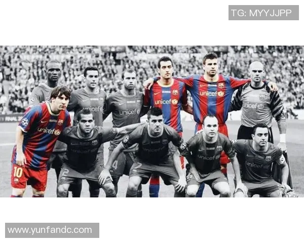 拿玻里与巴塞罗那的巅峰对决谁将赢得荣耀与胜利